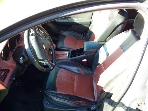 Photo 5 of 16 of 2008 Chevrolet Malibu LTZ